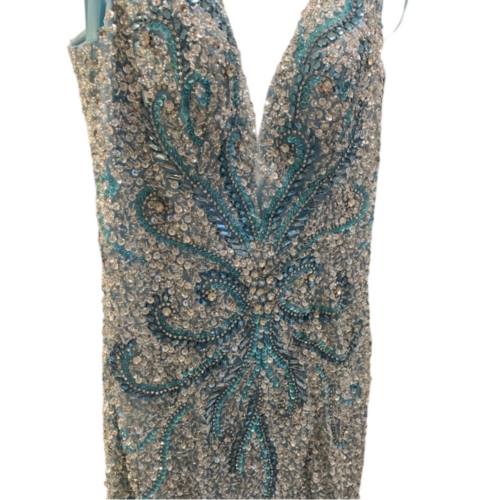 Blue and Silver Evening Gown - Picture 5 of 14